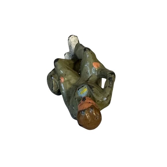 Vtg Manoil Lead Figure Seated Business Man in Suit and Tie 2.50" Tall 1950s GC - Picture 7 of 7